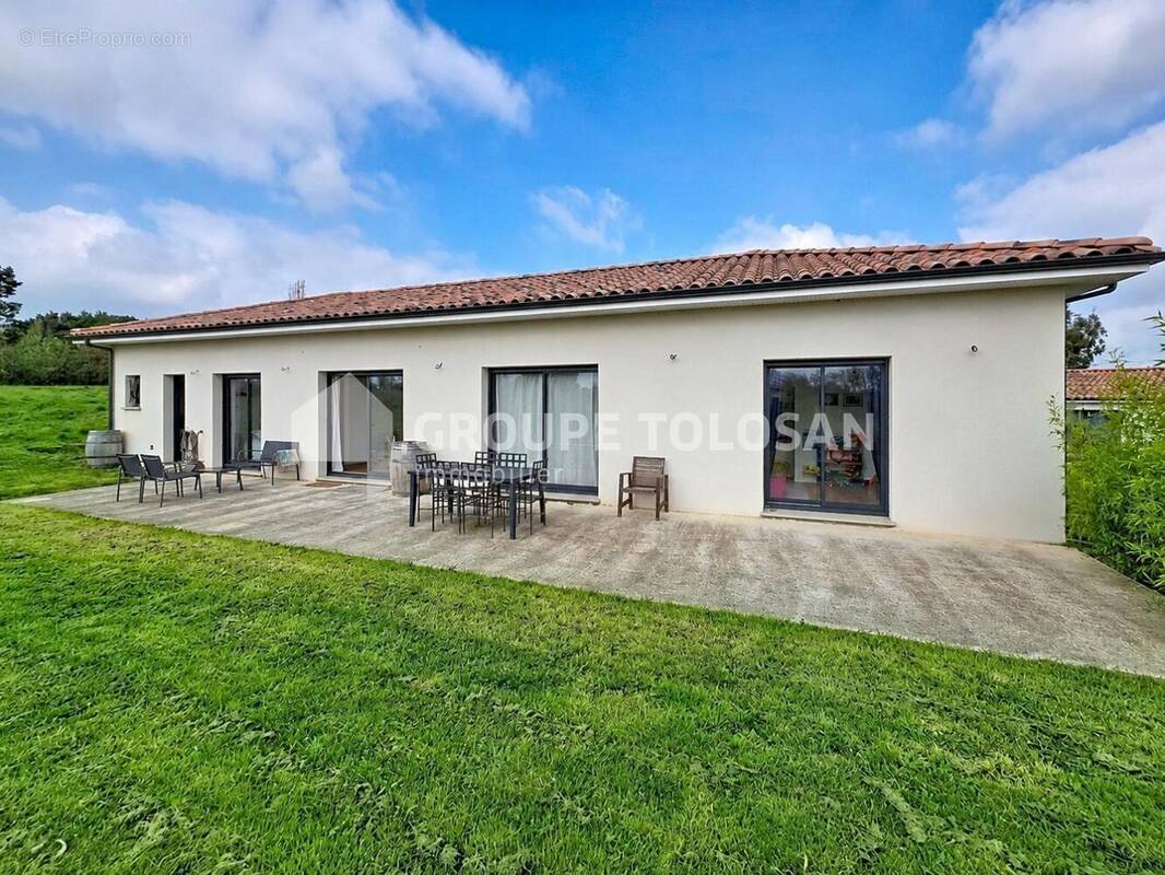 Maison à VERFEIL
