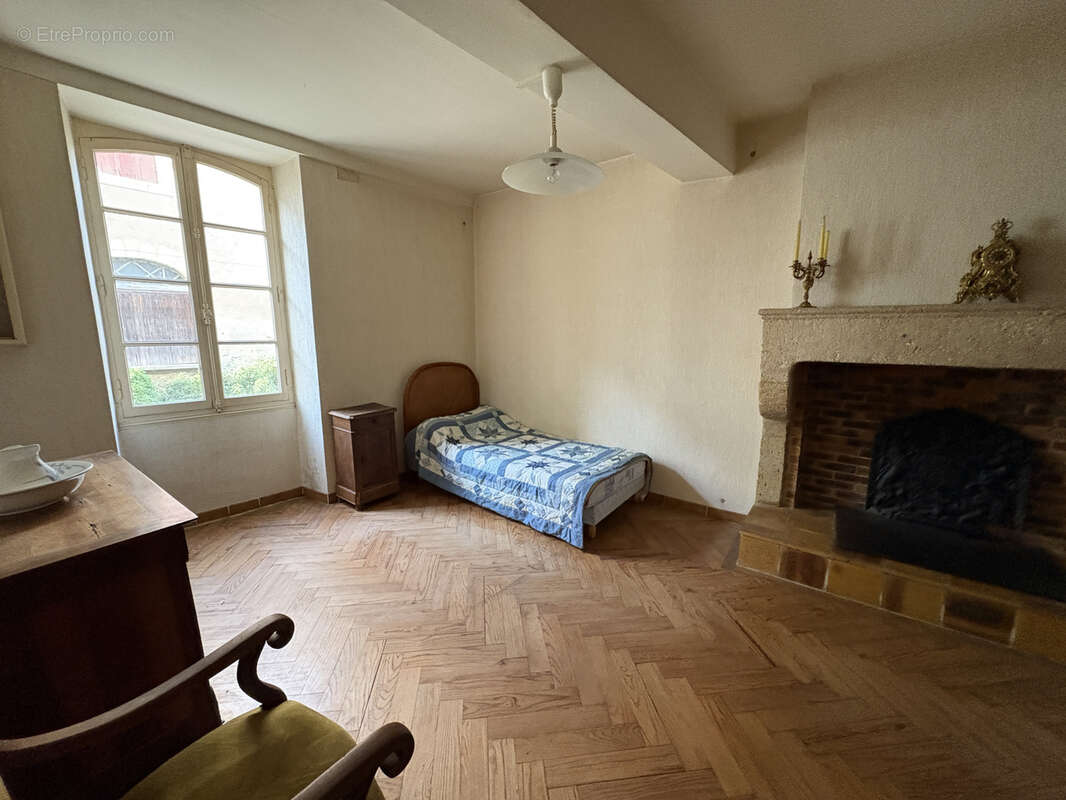 Maison à SAINT-MACAIRE