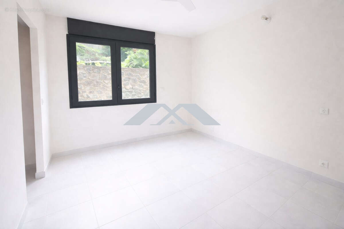 Appartement à SAINT-DENIS