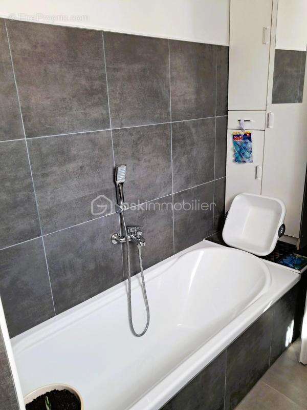 Maison à CAZEDARNES