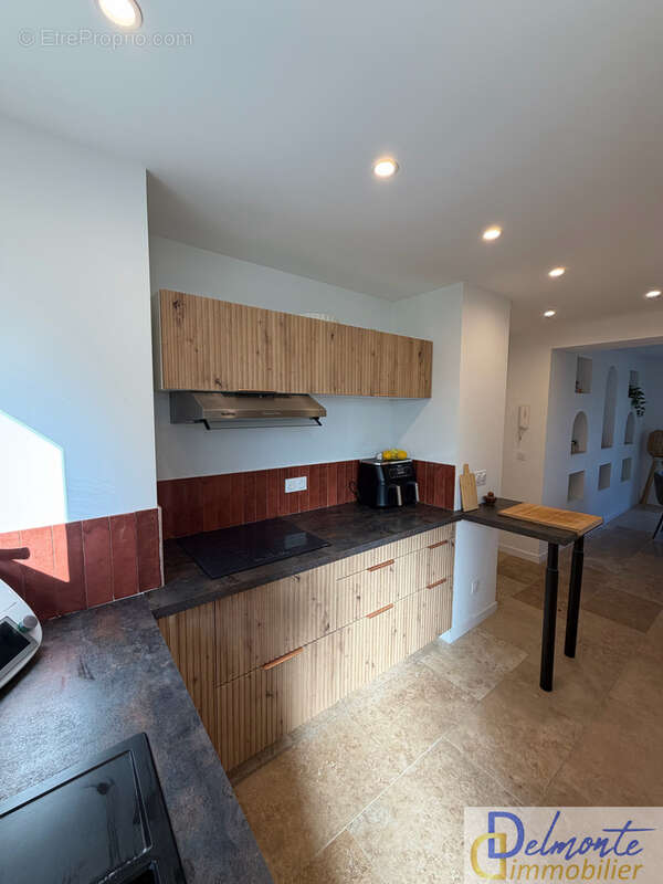 Toulon est - charmant faux t3 56m2 avec balcon et cave - photo 11