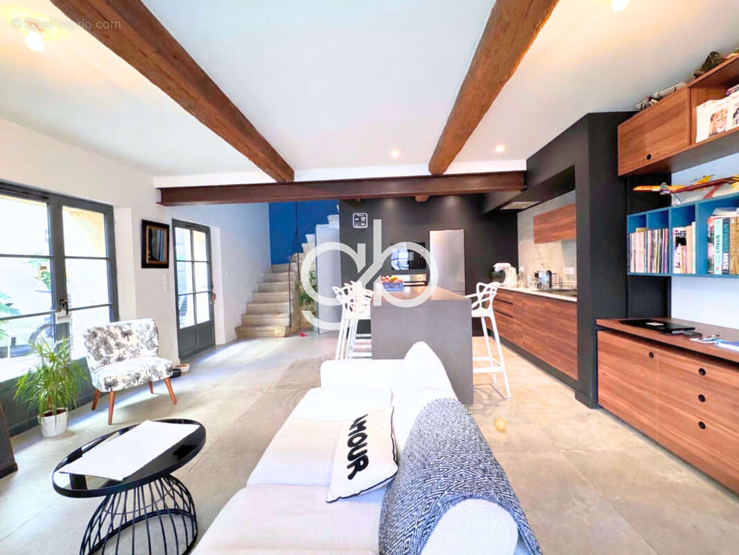 Maison à CASTELNAU-LE-LEZ