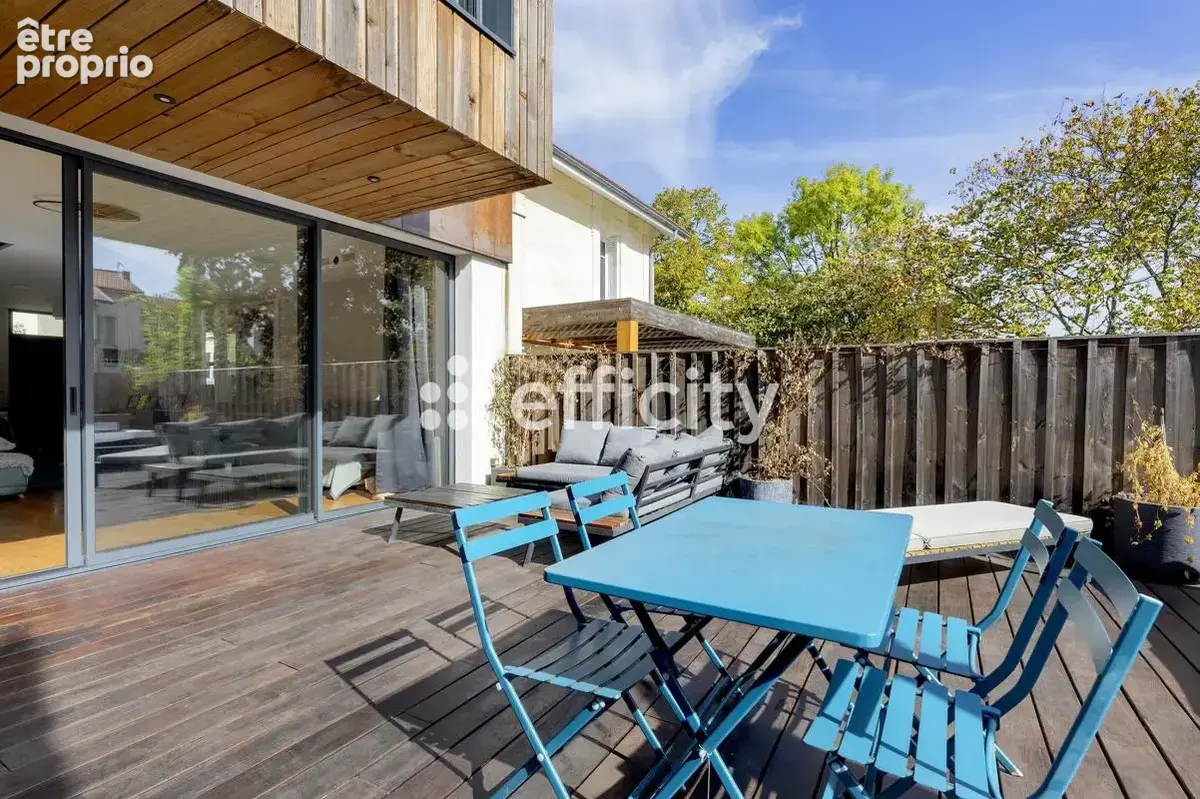 Maison 4 pièces 130 m² à vendre à Bordeaux (33000) - photo 4