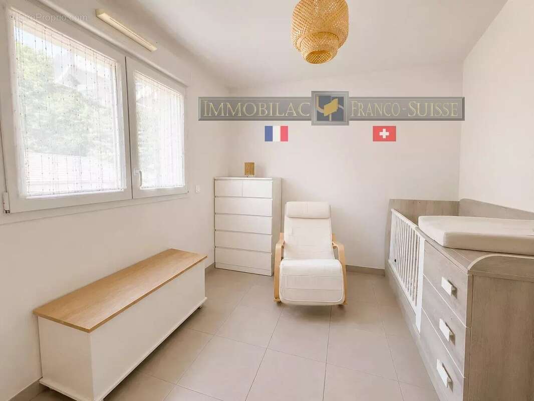 Appartement à MARNAZ