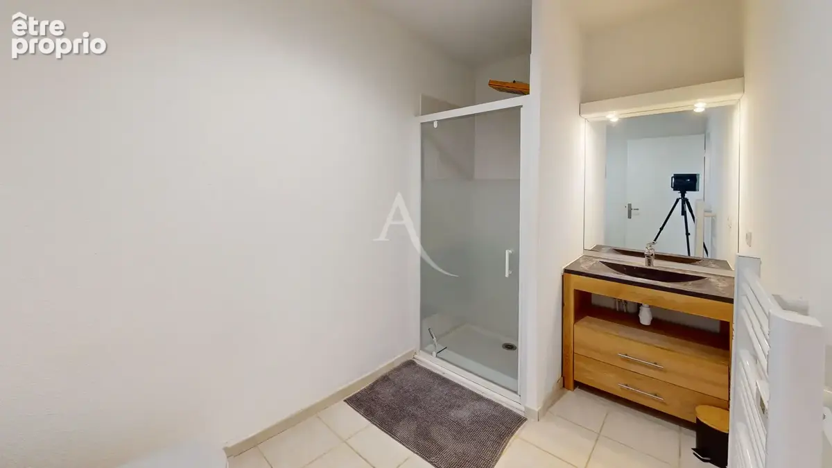 A VENDRE - Appartement (type maison de plain pied) - Poulx - 2 pièce(s) 45.19 m2 - photo 7