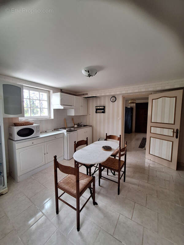 Maison à BOURDEILLES