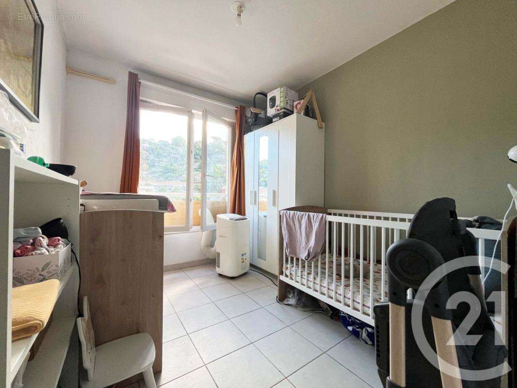 Appartement à SAINT-ANDRE-DE-LA-ROCHE