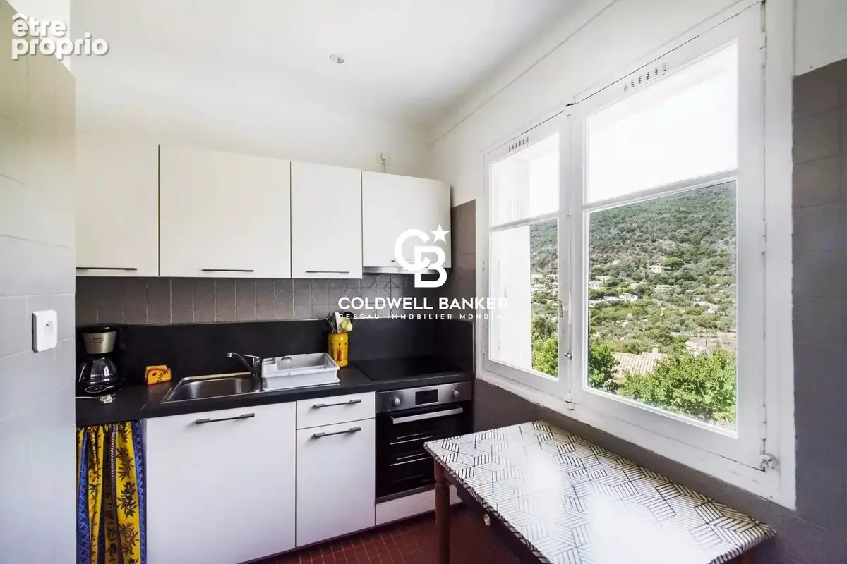 Pramousquier – villa à réinventer à 800 m de la plage, au calme absolu - photo 15
