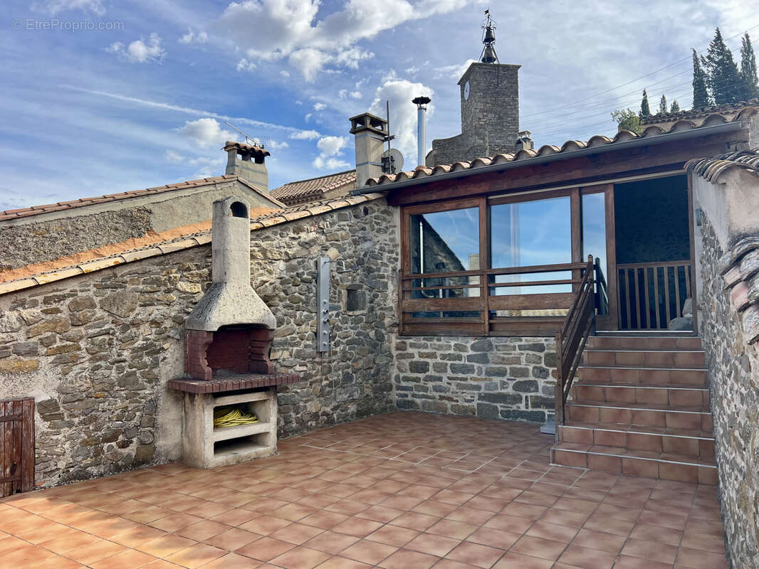 Maison à MONTBRUN-DES-CORBIERES