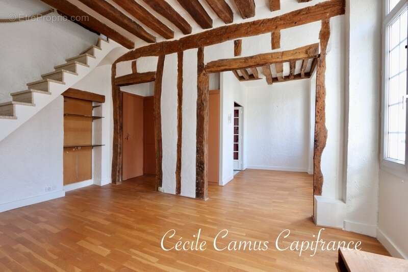 Appartement à PARIS-5E