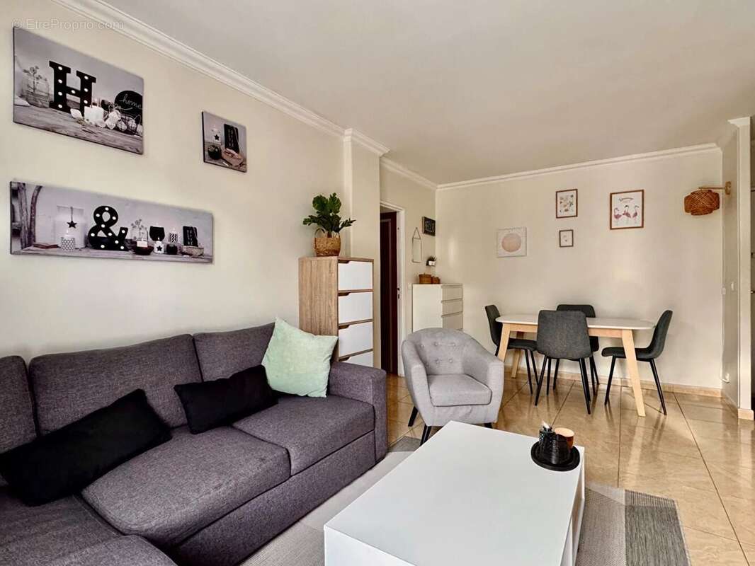 Appartement à BOIS-COLOMBES