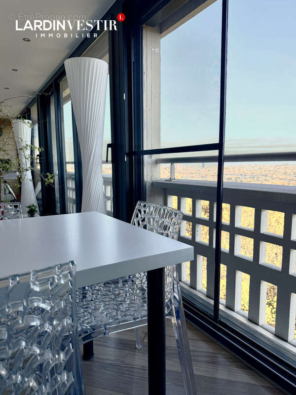 Appartement à SAINTE-FOY-LES-LYON