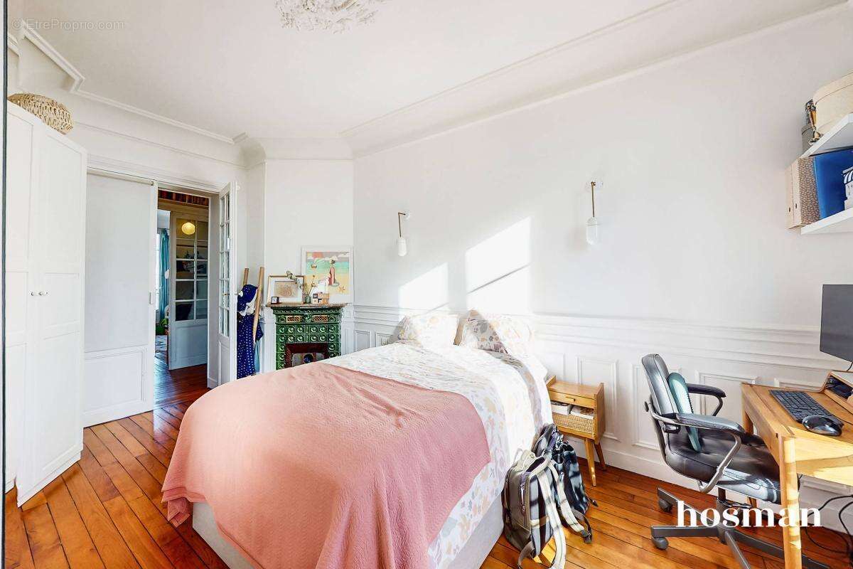 Appartement à LES LILAS