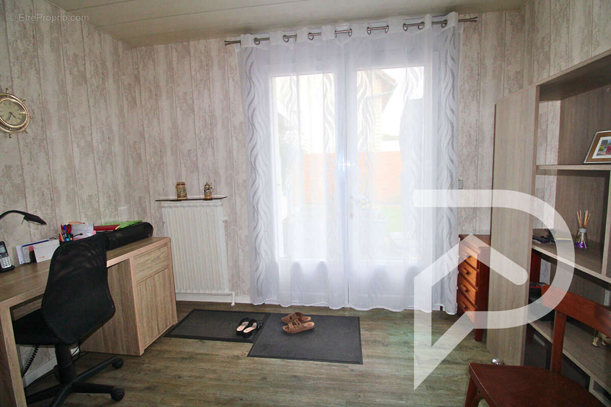 Maison à PONT-SAINTE-MAXENCE