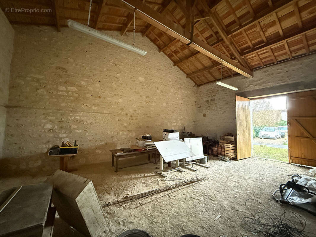 Autre à SOYAUX