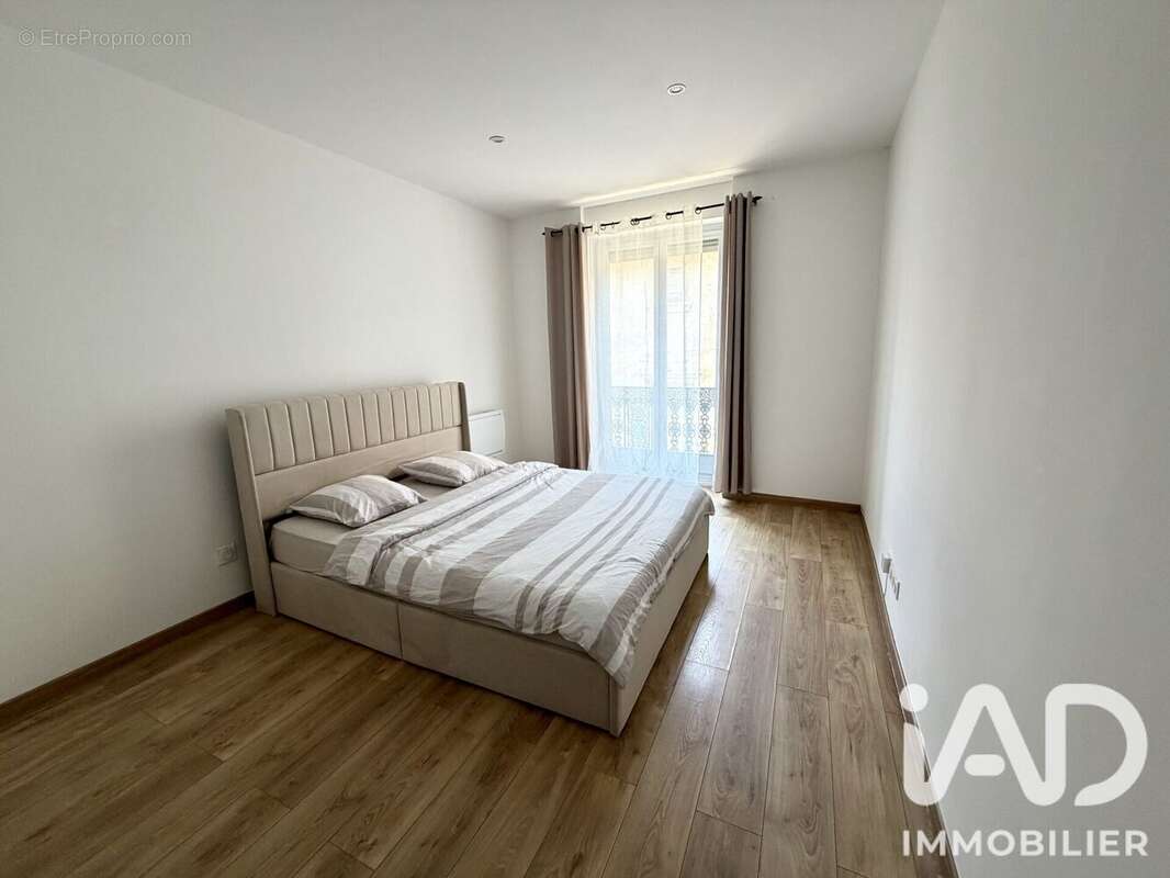 Appartement 55 m² à Beziers  - photo 9