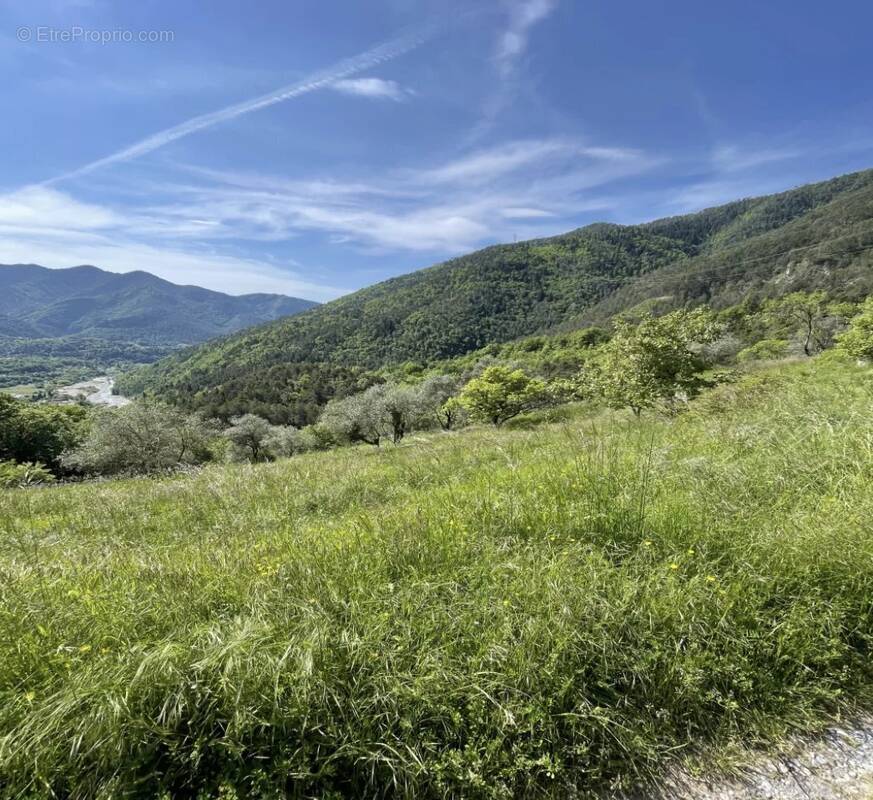 Terrain à ROQUEBILLIERE