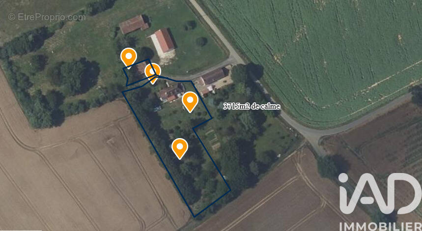 Photo 1 - Maison à SAINT-HILAIRE-SUR-BENAIZE