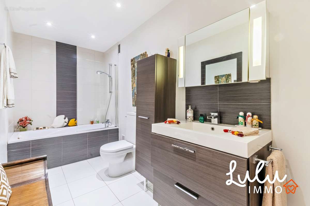 Ecully Appartement de type T4 de 101 m2 avec terrasse  - photo 10
