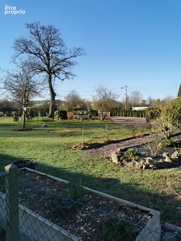 Terrain à VILLERS-BOCAGE