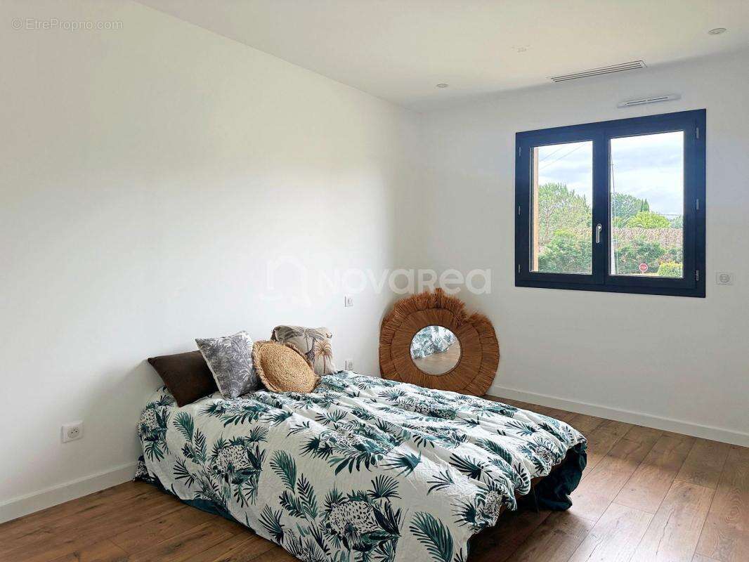 Maison à SAUBRIGUES