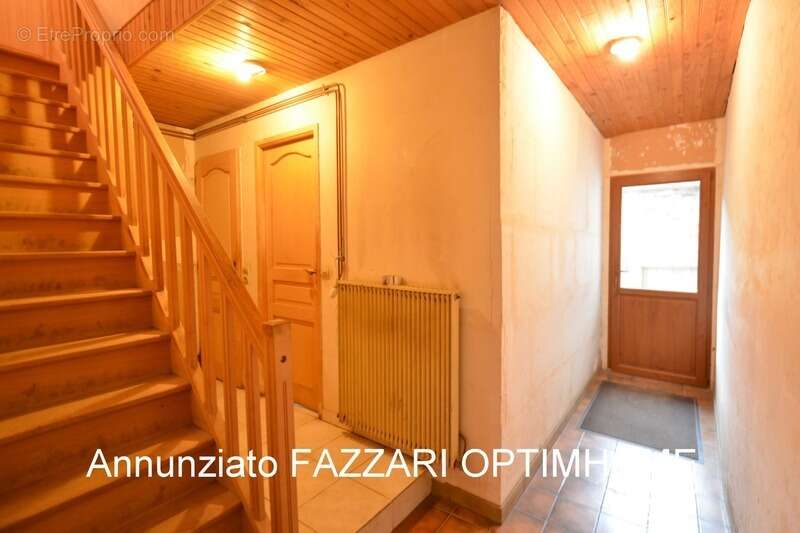  A vendre en exclusivité, Maison de village de 111 m² habitable avec dépendances et grande grange de 106 m² – Brandeville (55),  - photo 10