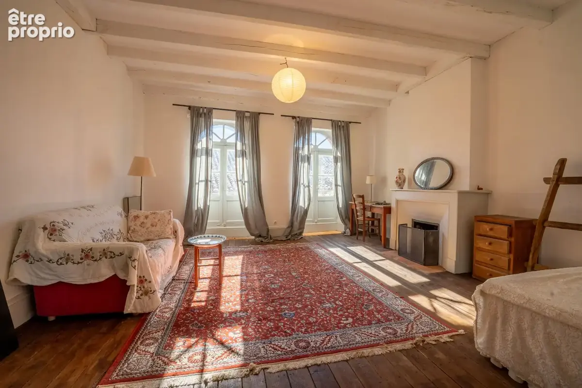 Maison en pierre de 158 m2 au coeur de Lauzerte , ancien commerce au rdc et appartement au 1er et 2ème étage - photo 10
