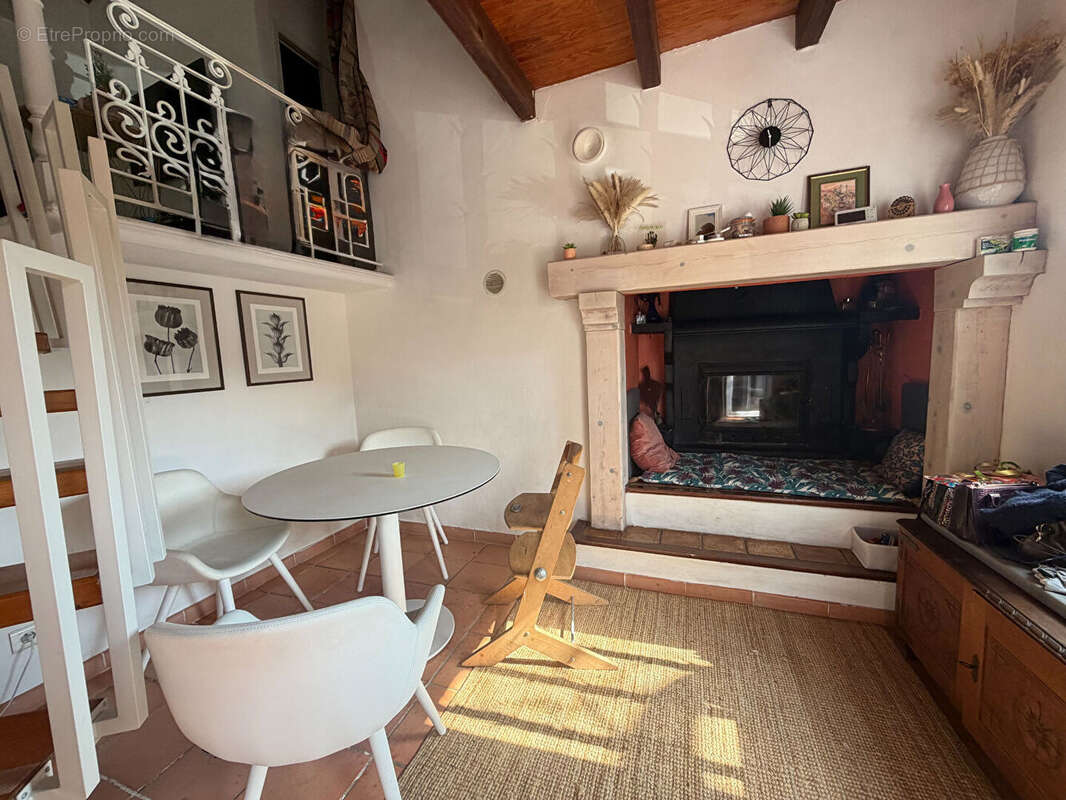 Maison à CALLIAN