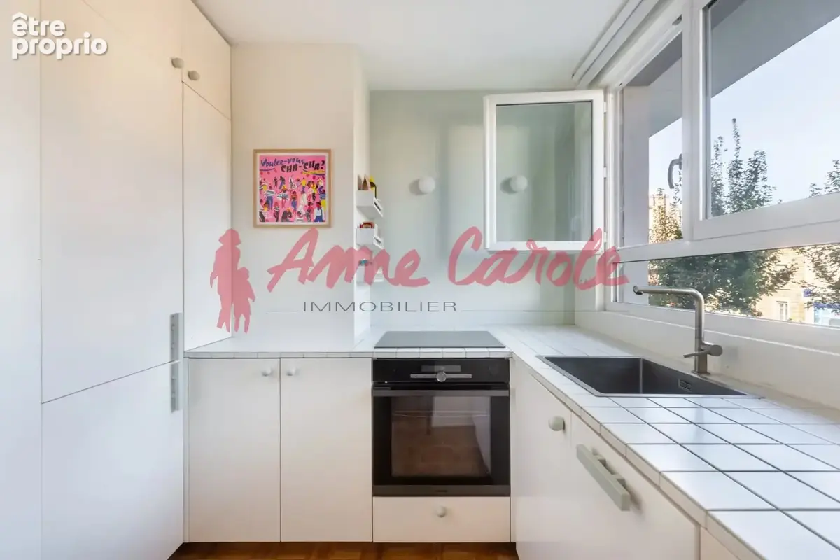 Deux pièces de 44,15m2 avec balcon rénové par architecte en - photo 5