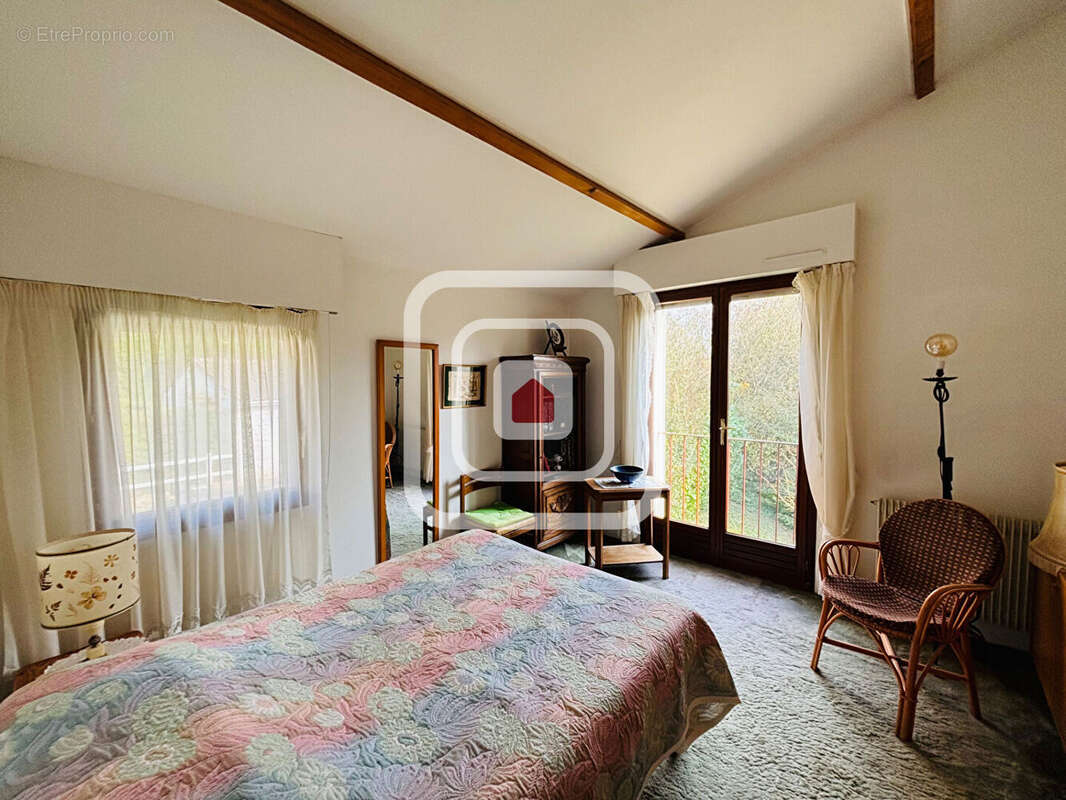 Maison à VILLE-EN-SELVE