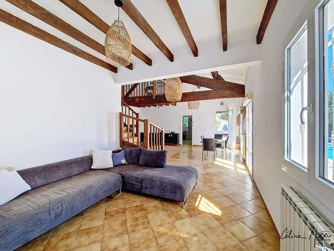Maison à SAUVIAN