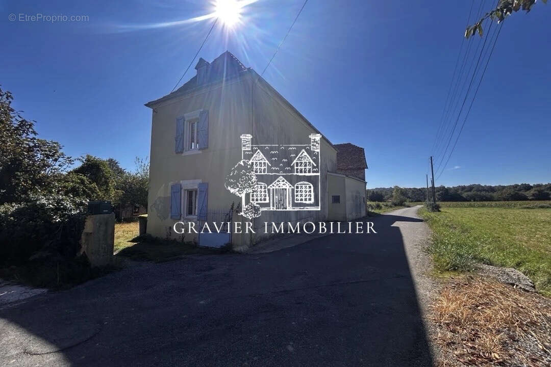 Maison à SARPOURENX