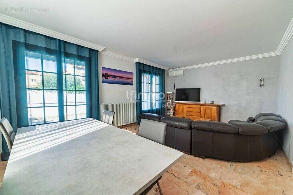 Maison à MARSEILLE-10E
