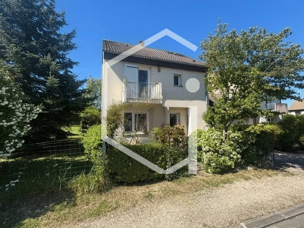 Maison à BEAULIEU-SUR-LOIRE