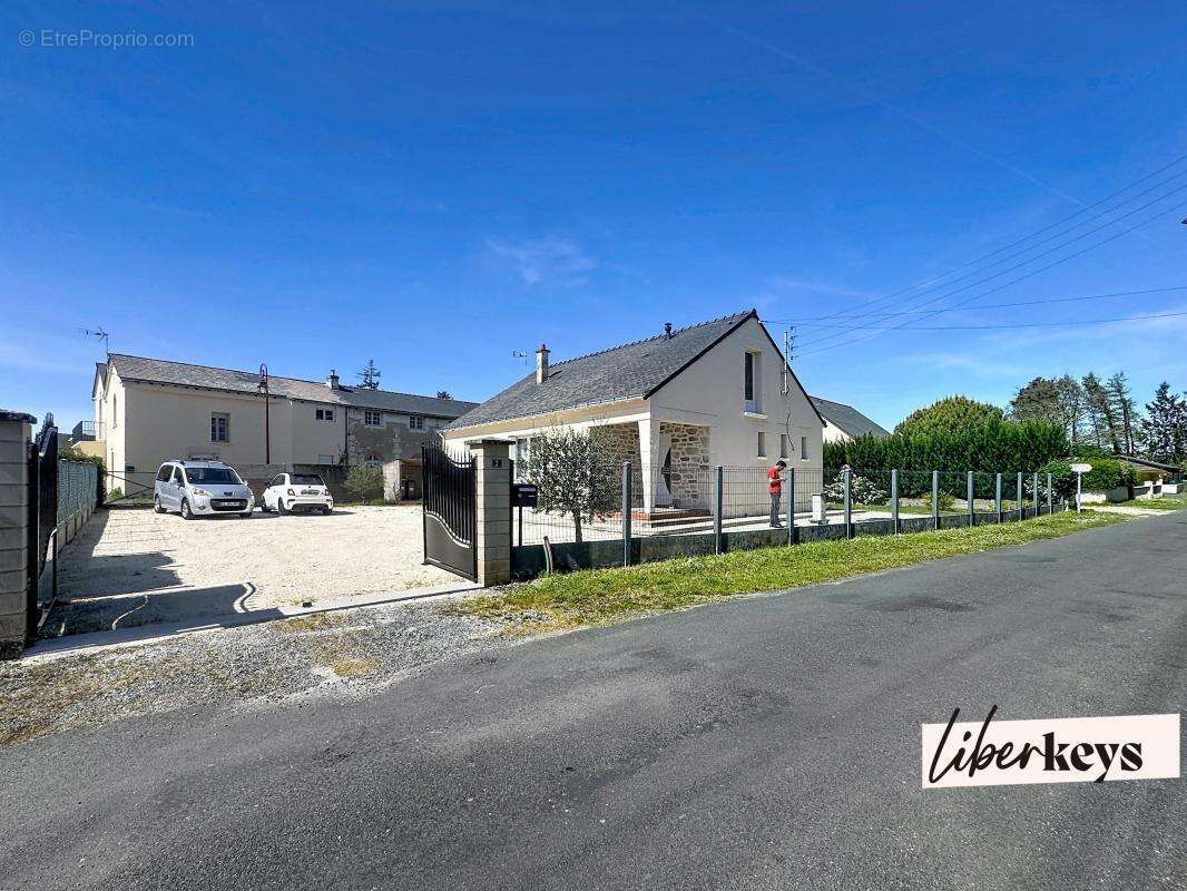 Maison à BRAIN-SUR-ALLONNES