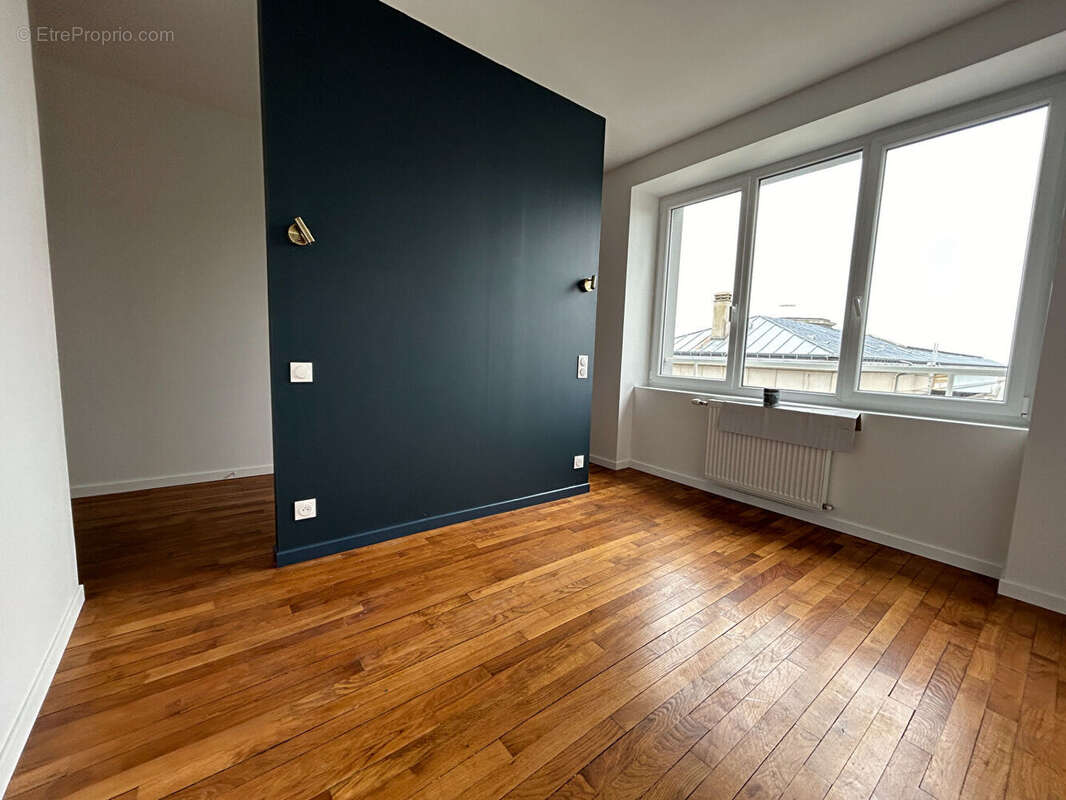Appartement 6 pièces/ascenseur- Triangle d'Or - photo 6