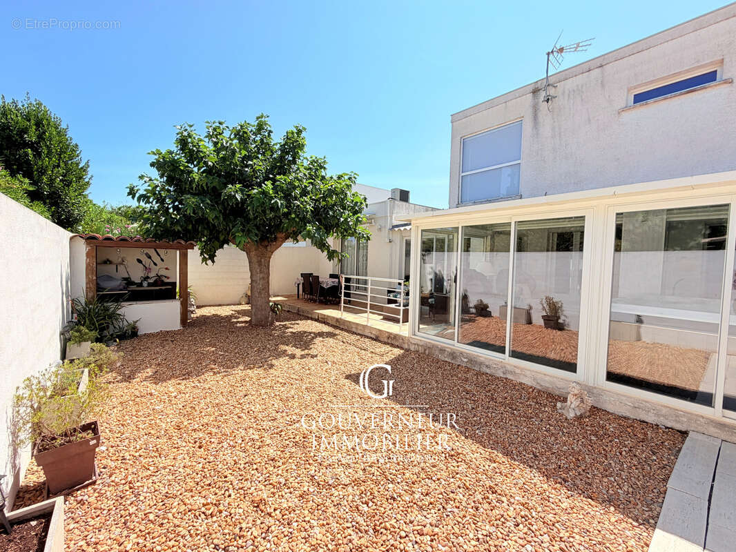 Villa à quelques pas des plages - photo 4