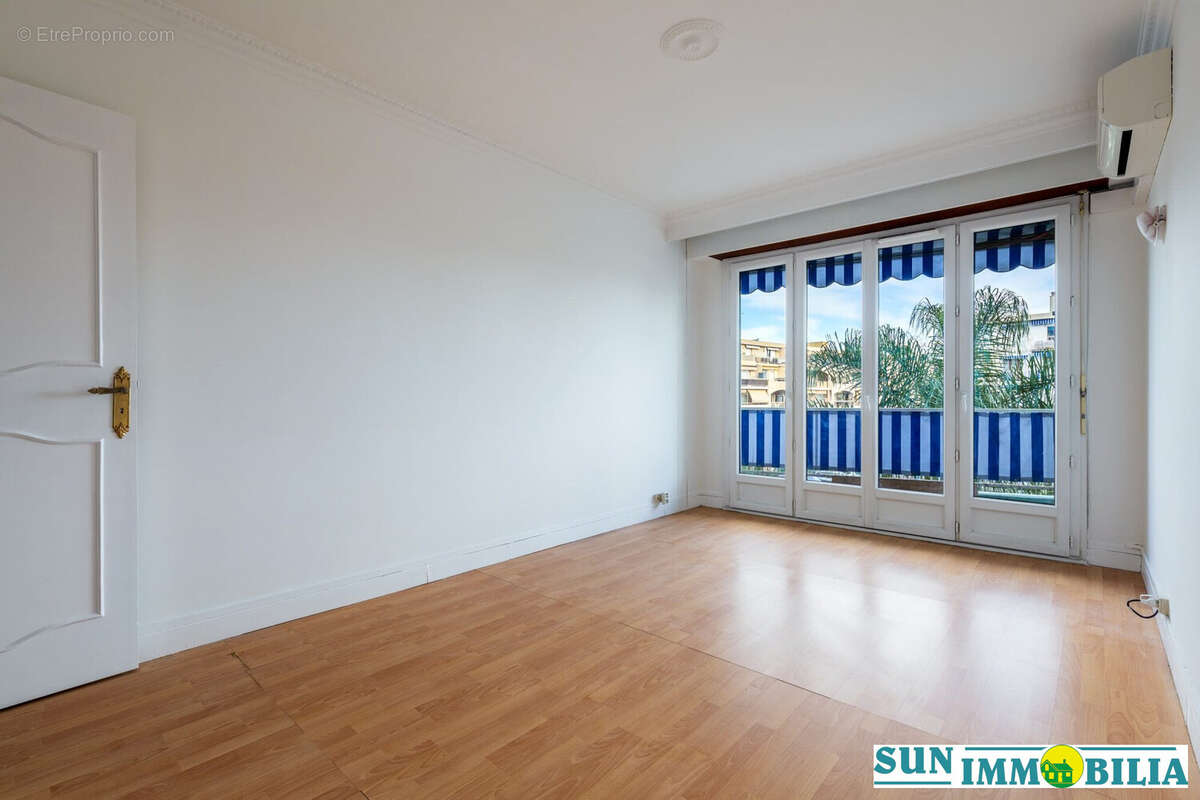Appartement à CAGNES-SUR-MER