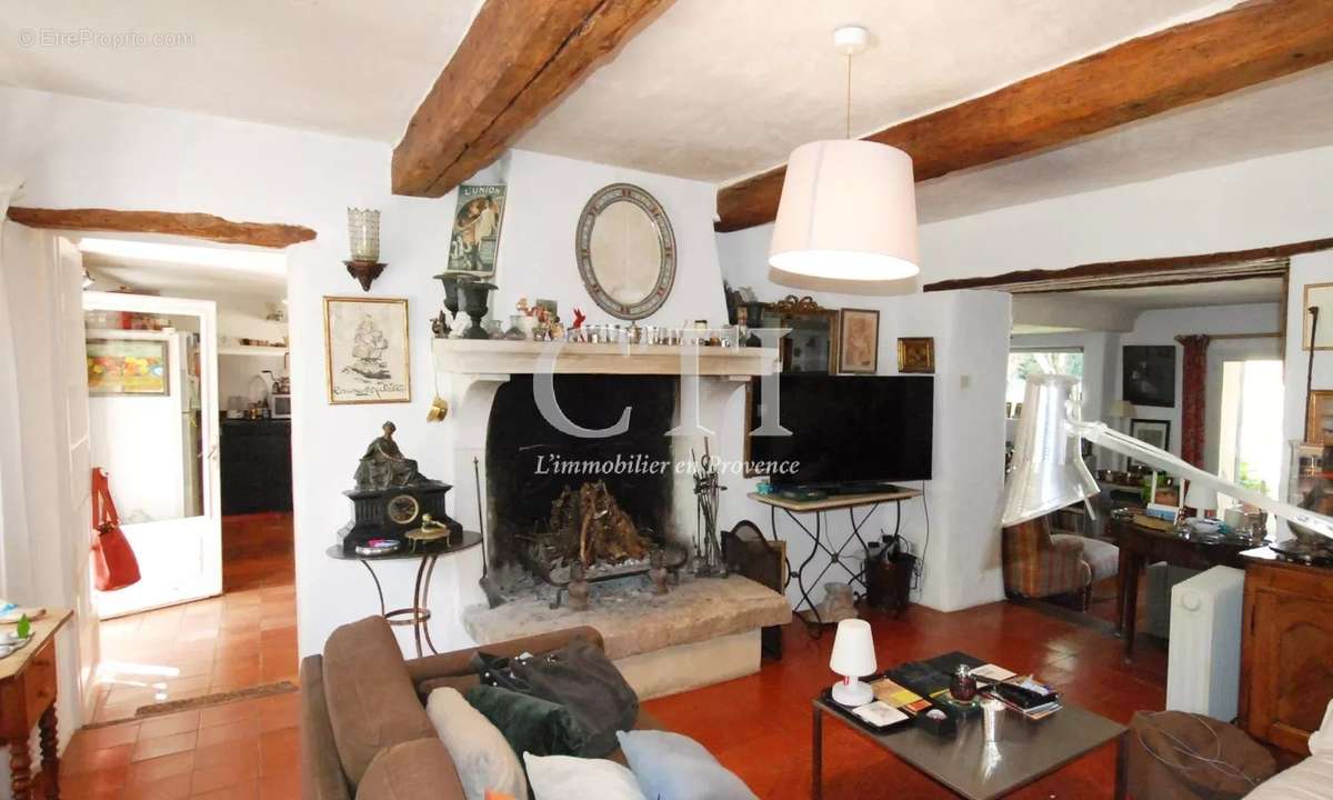 Maison à VAISON-LA-ROMAINE