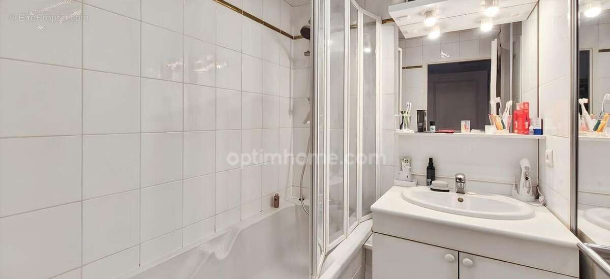 25230 seloncourt – appartement t3 – 2 chambres – terrasse - garage - dpe c - lumineux - photo 11