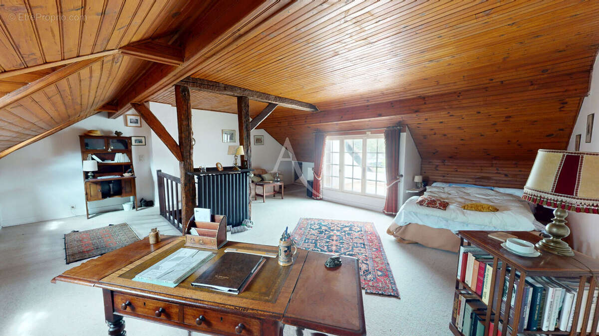 Maison à MORANGIS