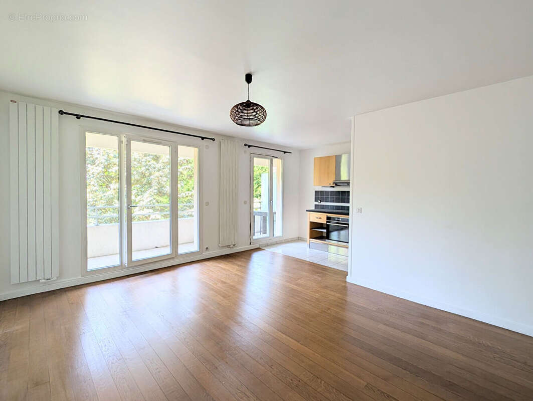 Appartement à ASNIERES-SUR-SEINE