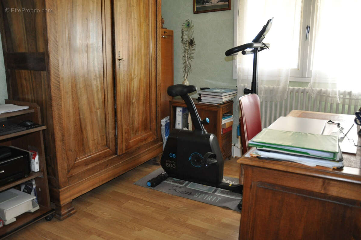 Maison à LA PACAUDIERE