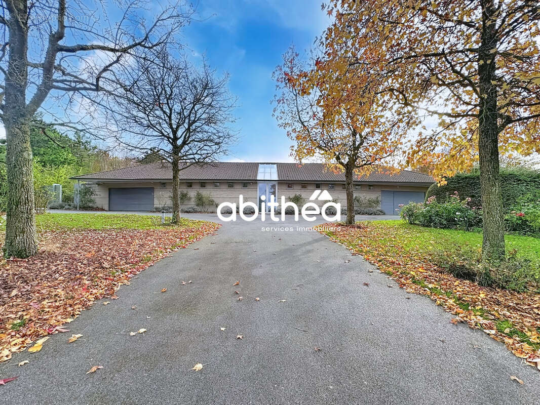 Maison à LATTRE-SAINT-QUENTIN