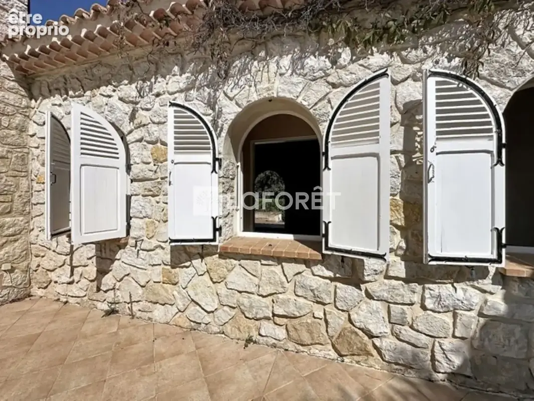Maison La Gaude 7 pièce(s) 220 m2 - photo 6