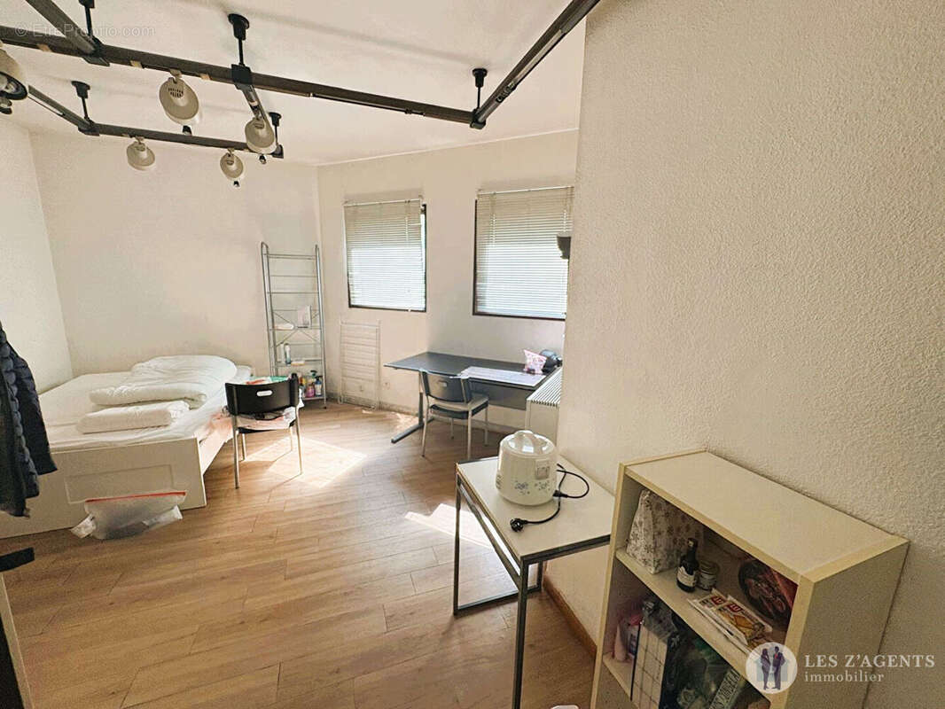 Appartement à SAINT-MARTIN-D'HERES