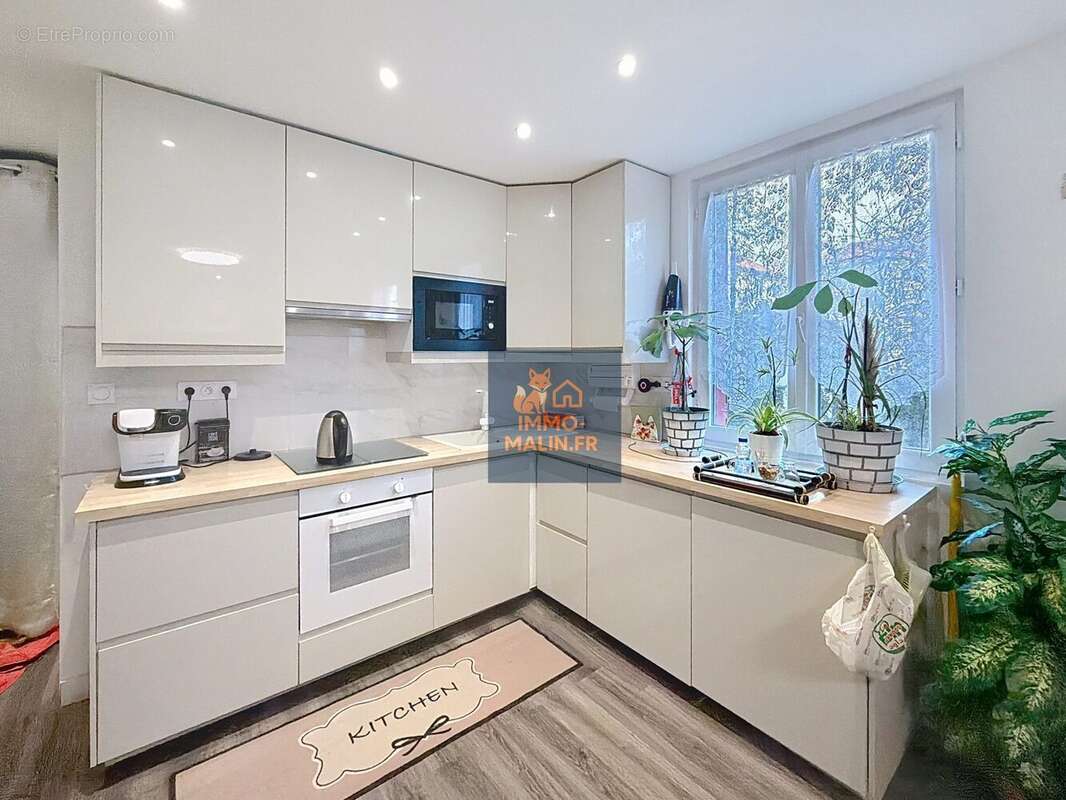 Cuisine - Appartement à STAINS