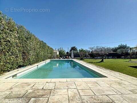 Maison à MOUGINS