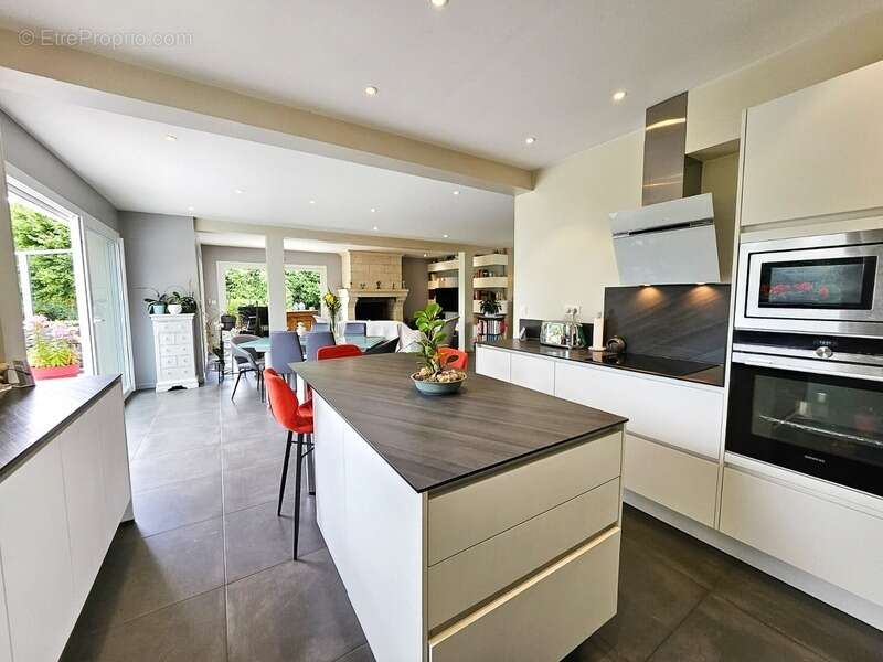 Maison contemporaine avec 4 chambres et terrain de 3 ha - TOURGEVILLE - photo 7