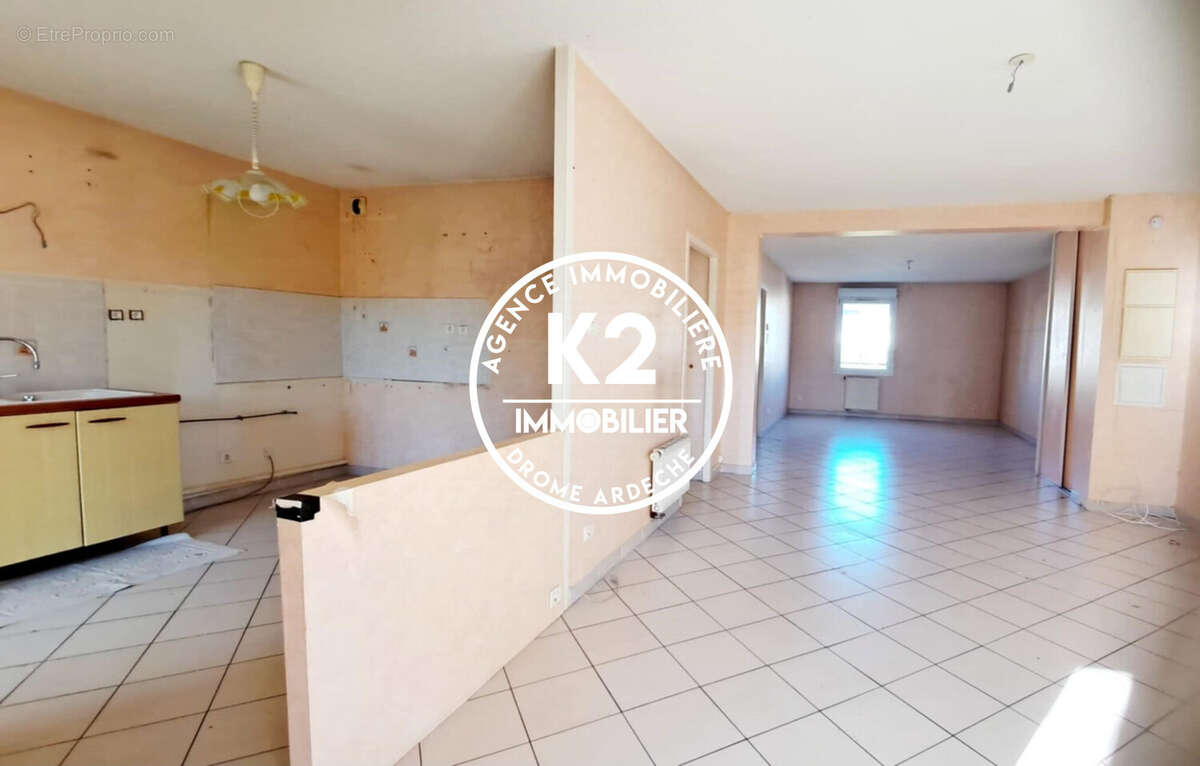 Appartement à MONTELIMAR